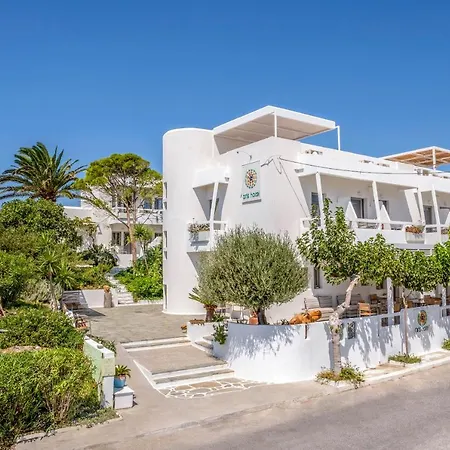 Aris Boutique Hotel 3*