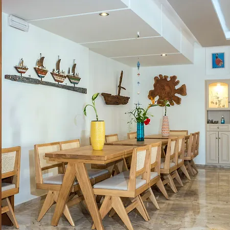 Aris Boutique Hotel